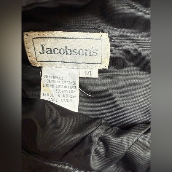 ❌SOLD❌ Vintage Jacobson’s leather skirt, fits more like a size 10-12 - Picture 5 of 5